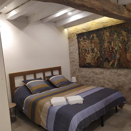 A 10Mn De Vichy Studio Dans Ancienne Etable 外观 照片